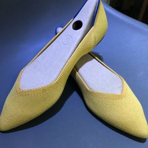Rothys Point Shoe